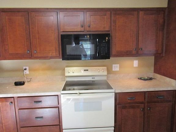 5th image of 41 Pheasant Dr