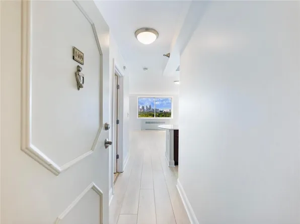 2479 Peachtree Rd NE APT 1409, Atlanta, GA 30305