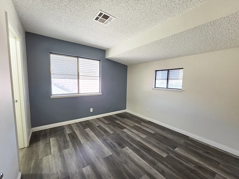 4028 Zapotec Way — Photo 43