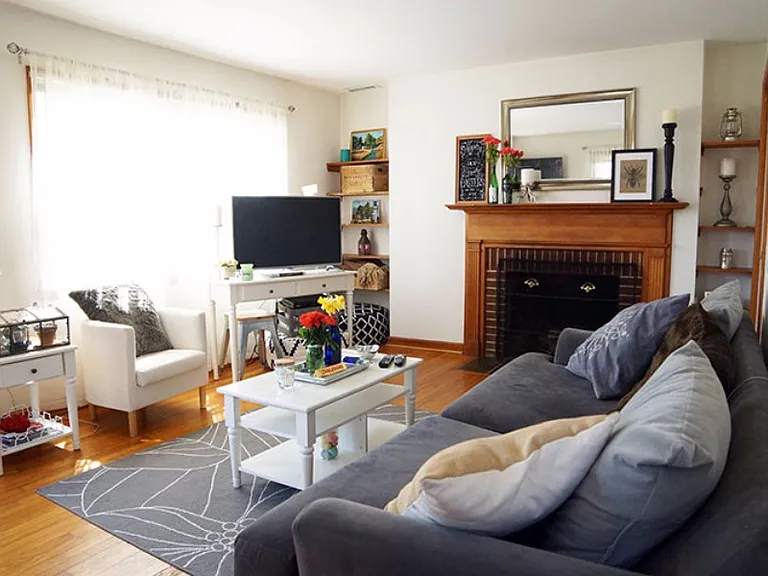 103 Burton Ct — Photo 4