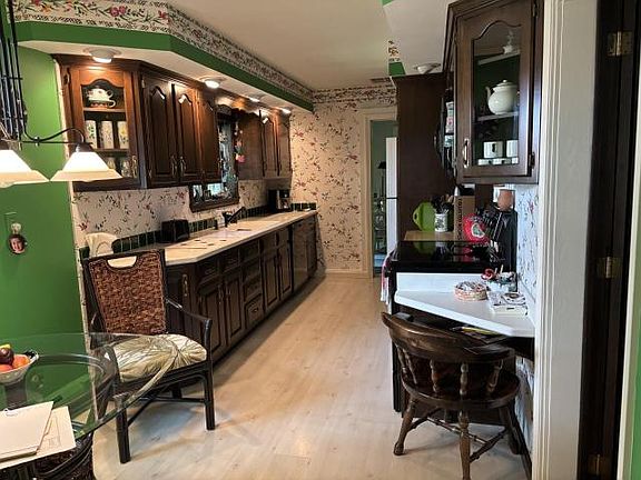 3rd image of 206 Walker Ave #1