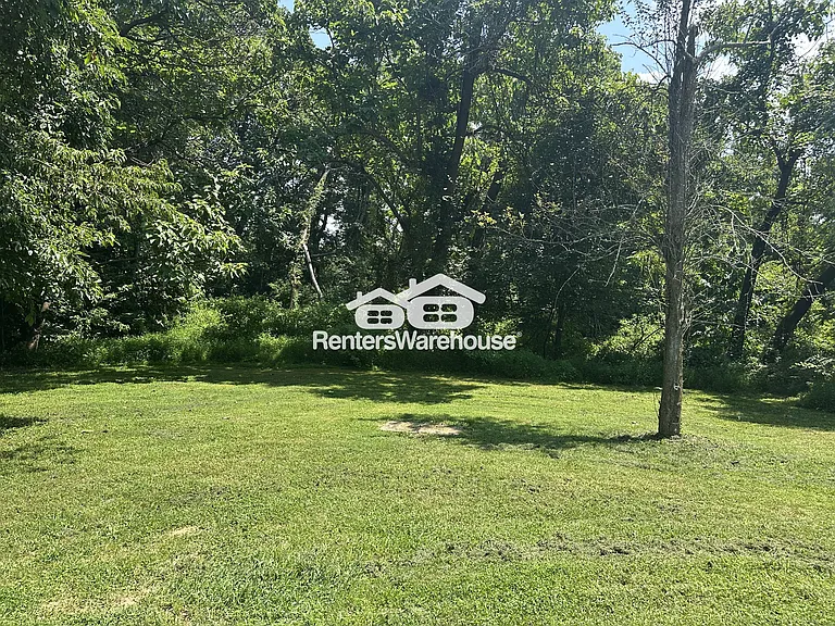 17825 Falls Rd — Photo 28