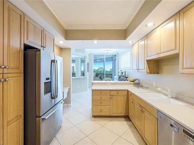 325 Dunes Blvd #406 — Photo 7