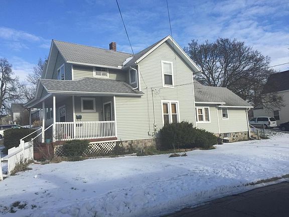 3rd image of 1250 North Ave NE