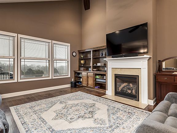 5th image of 3430 Windmead Ln