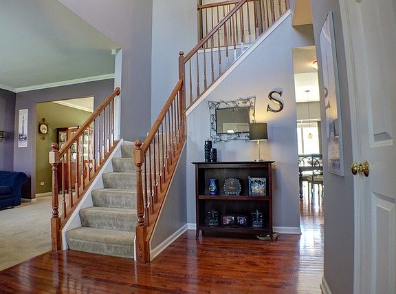 3rd image of 5673 Danbury Cir
