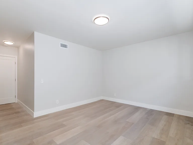 9050 Terhune Ave — Photo 6