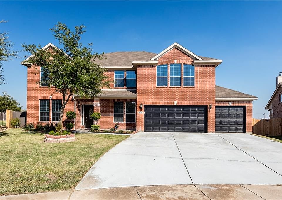 1st image of 1020 Fox Willow Ct