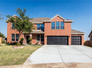 1020 Fox Willow Ct, Burleson, TX 76028