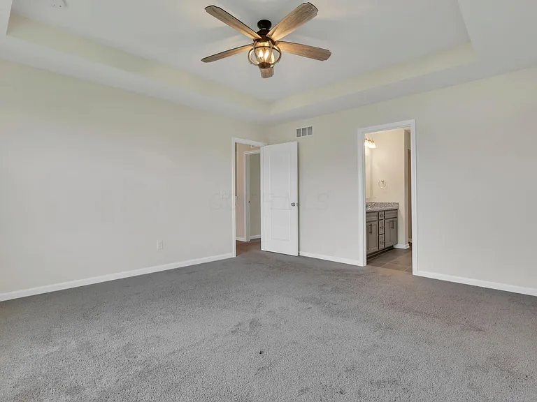 241 Sunstone Ln — Photo 38