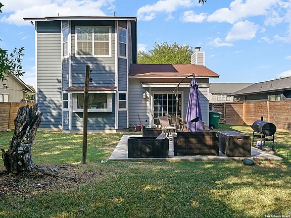 2nd image of 10110 Cedarvale