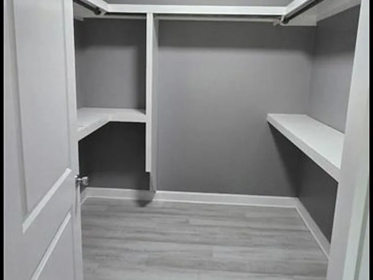 528 Azalea Dr — Photo 12