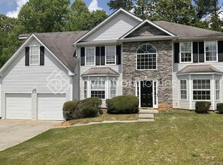597 Lakewater View Dr, Stone Mountain, GA 30087