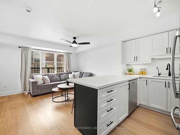 4th image of 125 George Appleton Way #2020