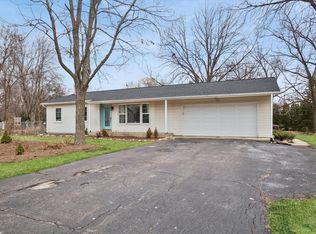 2N417 Amy Ave, Glendale Heights, IL 60137