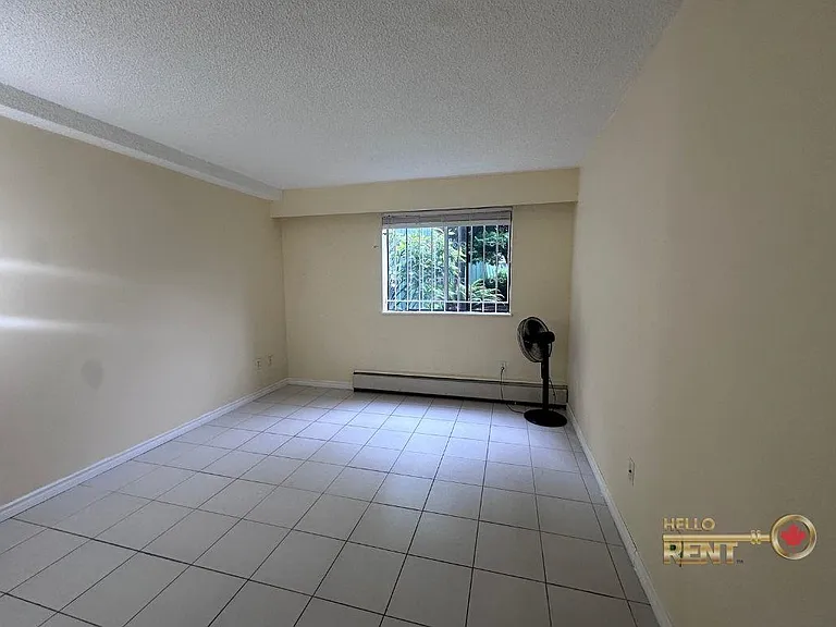 3901 Carrigan Ct #109 — Photo 8