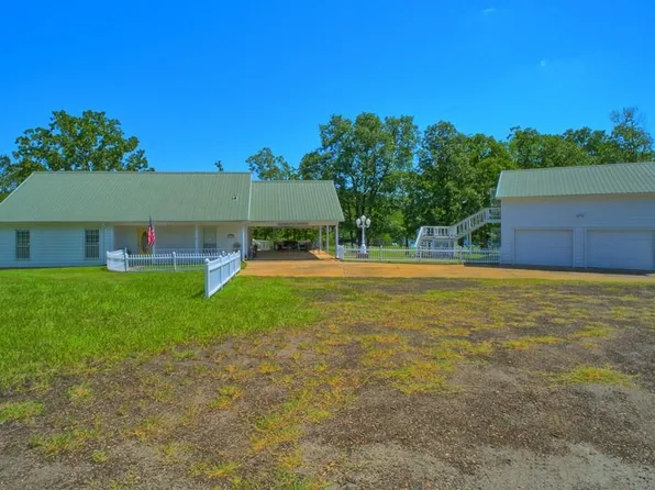 123 Jarrod Dr, Burkeville, TX 75932