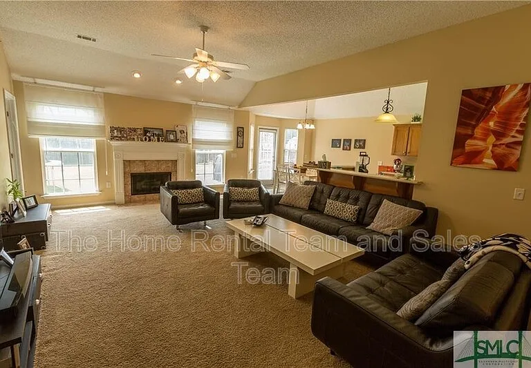 258 Lancaster Way — Photo 4
