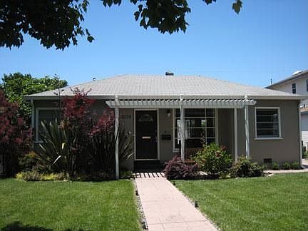 1st image of 1035 Menlo Oaks Dr