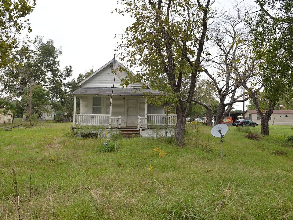 1st image of 1308 2nd St