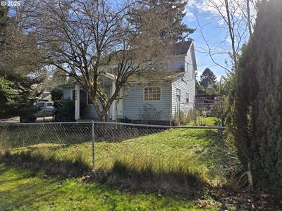 5390 NE Skidmore St, Portland, OR, 97218