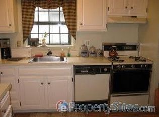 450 Valleybrook Dr, Lancaster, PA 17601