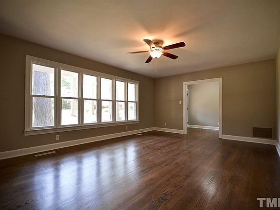 5th image of 725 S Crescent Dr