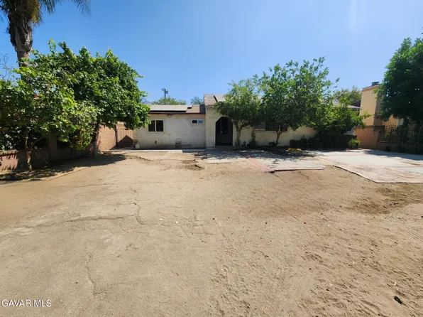8626 Laurel Canyon Blvd, Sun Valley, CA 91352