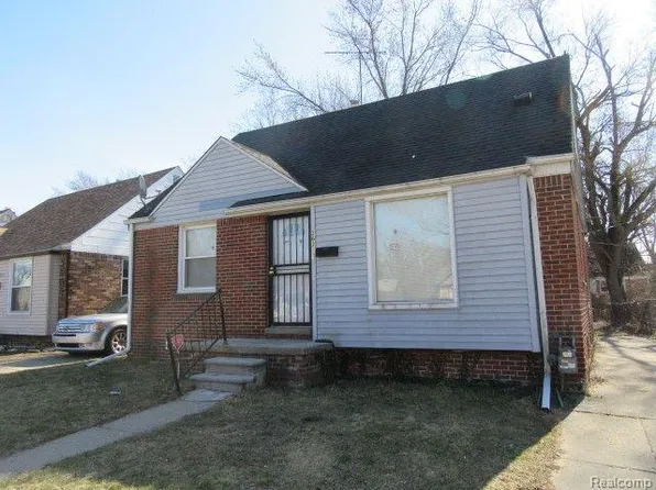 26281 W Hills Dr, Inkster, MI 48141