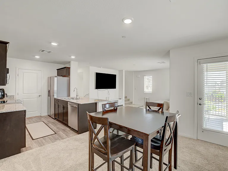 6924 Spicy Merlot St — Photo 28