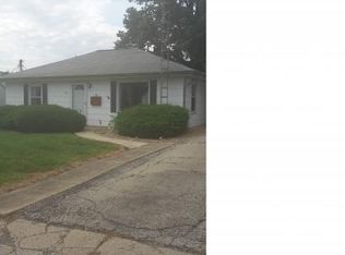 357 E Elm St, Waverly, IL 62692