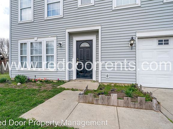 2nd image of 10951 Parker Dr