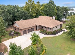 1845 N Forest Ave, Hartwell, GA 30643