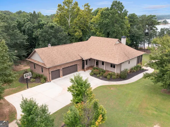1845 N Forest Ave, Hartwell, GA 30643