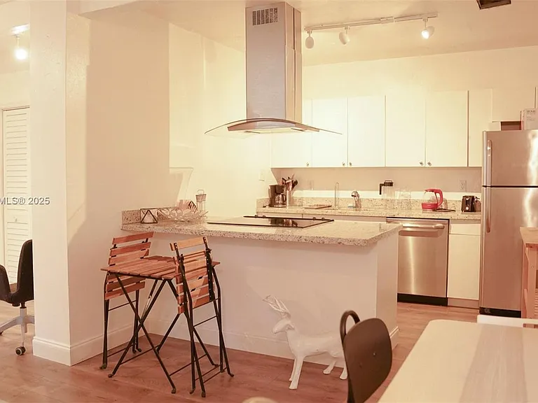 68 NW 45th St #2 — Photo 16