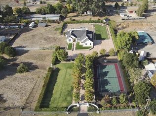 1159 Grove St, Sonoma, CA 95476