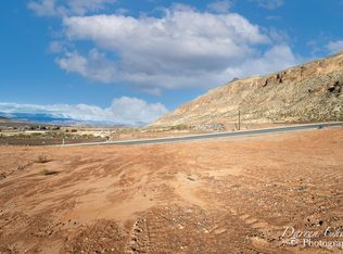 865 Rock View Dr, Hurricane, UT 84737