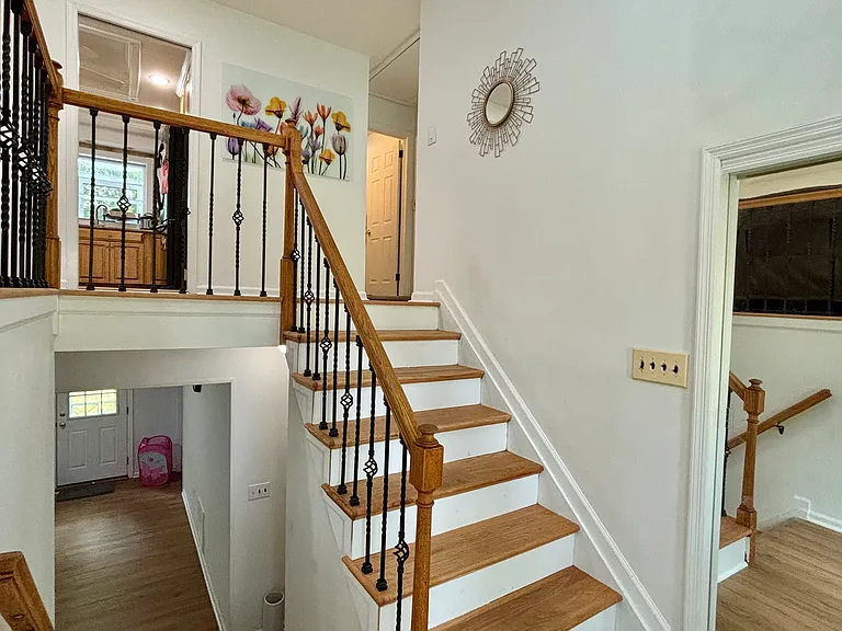 94 Leedsville Dr — Photo 17