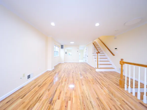 4 Marisa Court image 3 of 30