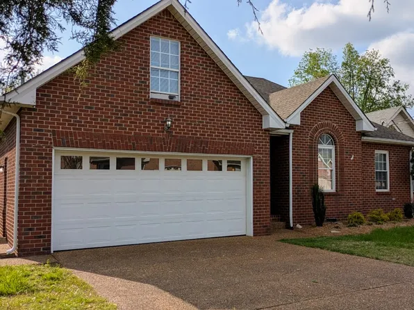 106 Dogwood Pl, Hendersonville, TN 37075