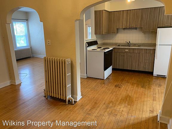 2nd image of 2312 E Park Pl #8947843