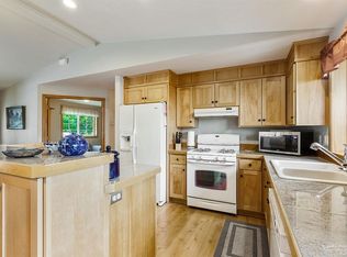 2456 NE Desert Willow Ct, Bend, OR 97701