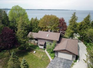 4055 Elms Rd, Sturgeon Bay, WI 54235