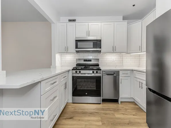 405 East 82nd Street 5E image 1 of 8