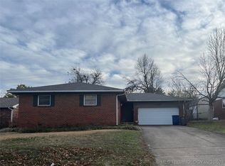 5366 E 27th Pl, Tulsa, OK 74114