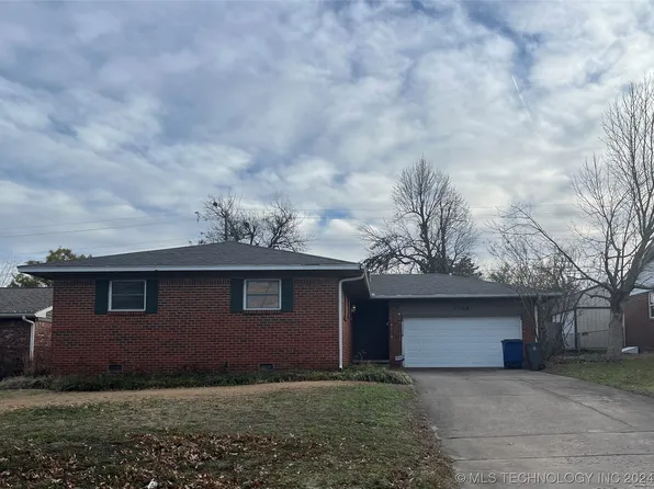 5366 E 27th Pl, Tulsa, OK 74114