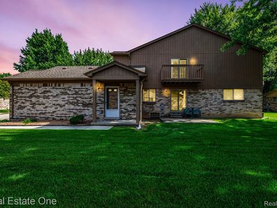 41475 Clinton Grove Dr, Clinton Township, MI, 48038