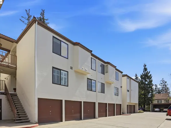 21109 Gary Dr APT 220, Hayward, CA 94546