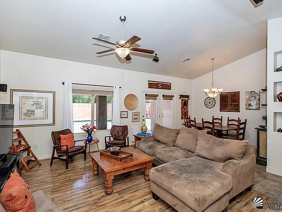 5th image of 10342 E 39th Pl