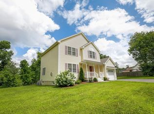 31 Beaumont Rd, Methuen, MA 01844